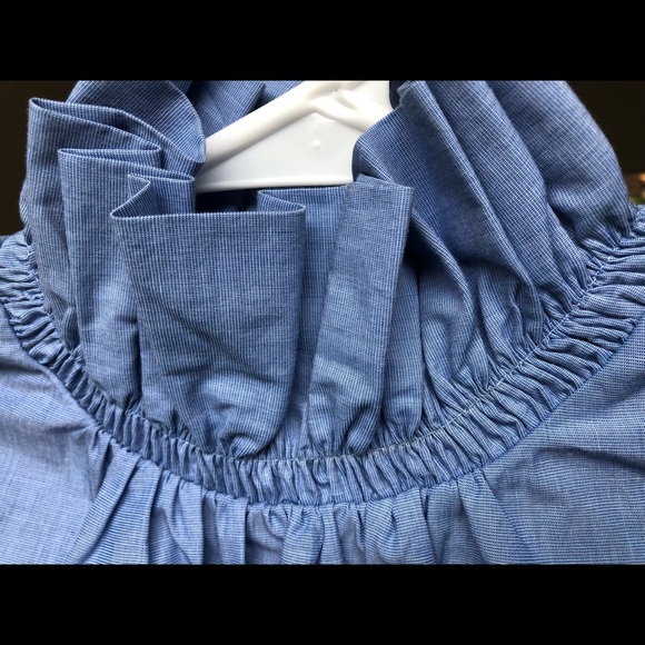 Women’s ruffle neck blouse - Banana Republic - Picture 3 of 4